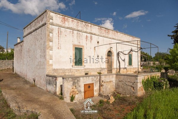 casa indipendente in vendita a Putignano
