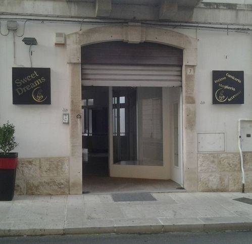 negozio in vendita a Putignano