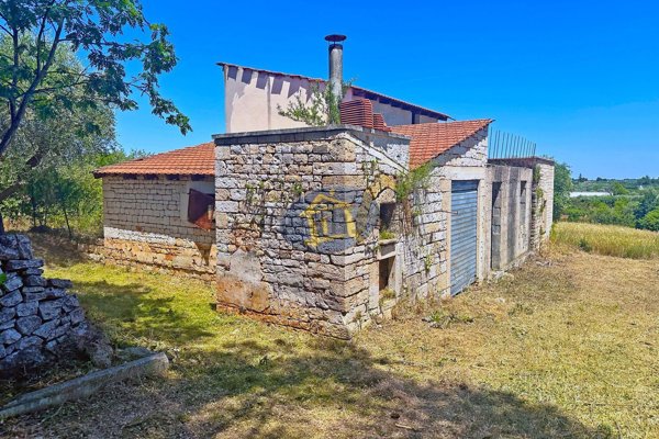 casa indipendente in vendita a Putignano