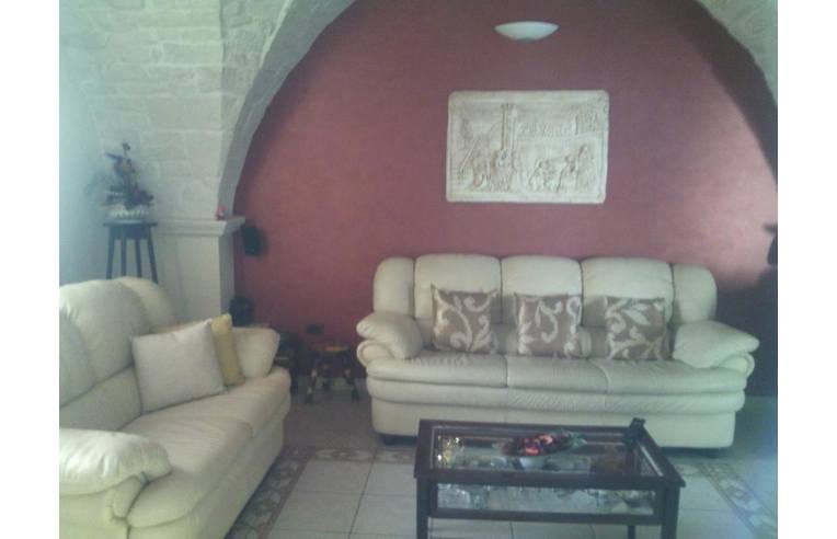 casa indipendente in vendita a Putignano