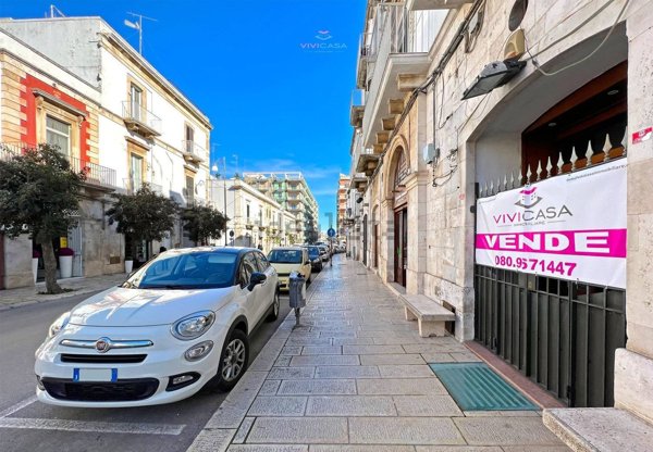 locale commerciale in vendita a Putignano