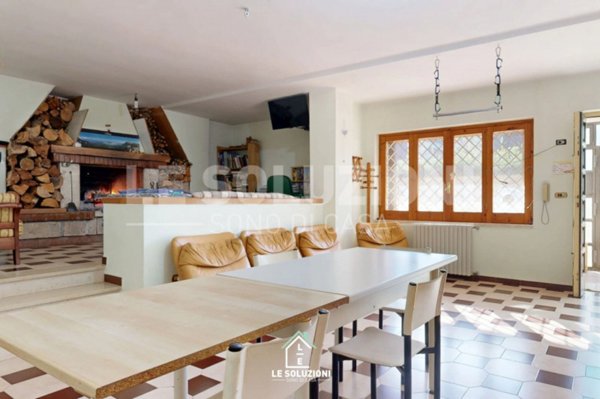 casa indipendente in vendita a Putignano