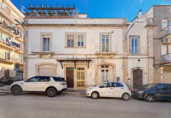 appartamento in vendita a Putignano