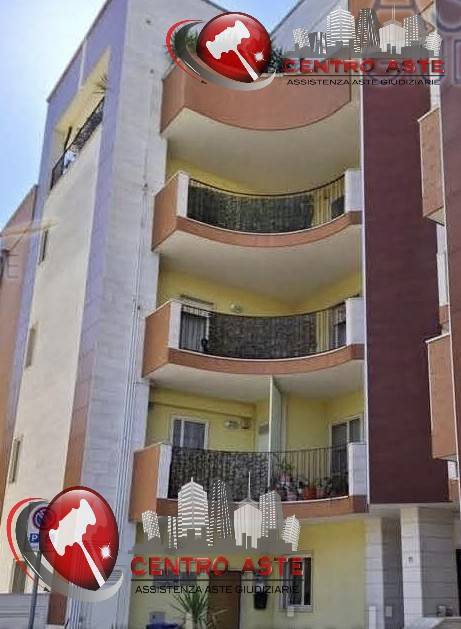 appartamento in vendita a Putignano
