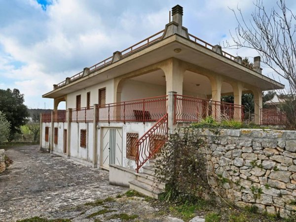 casa indipendente in vendita a Putignano