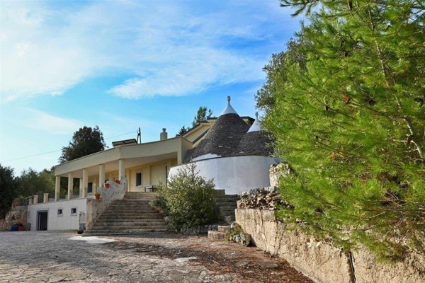 casa indipendente in vendita a Putignano