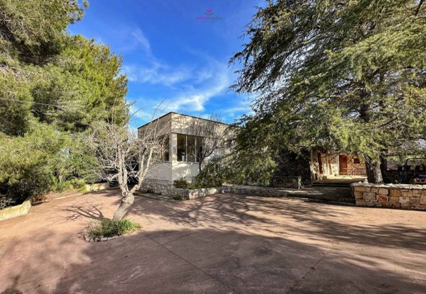 casa indipendente in vendita a Putignano