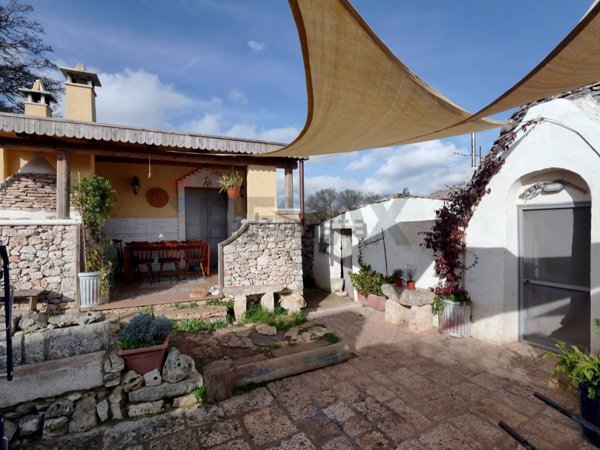 casa indipendente in vendita a Putignano in zona Chiancarosa