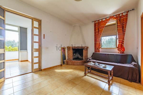 casa indipendente in vendita a Putignano