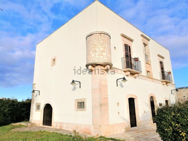 casa indipendente in vendita a Putignano