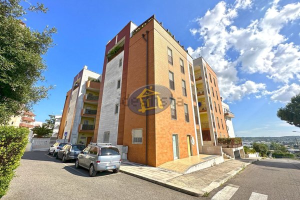 appartamento in vendita a Putignano