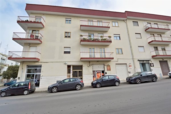 ufficio in vendita a Putignano