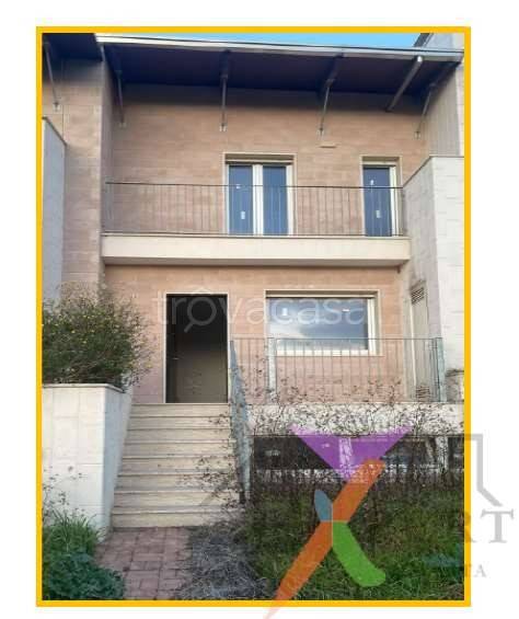 casa indipendente in vendita a Putignano