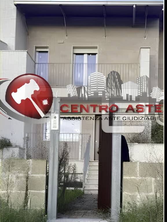 casa indipendente in vendita a Putignano