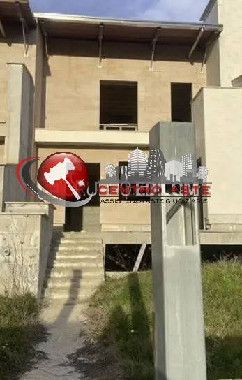 casa indipendente in vendita a Putignano