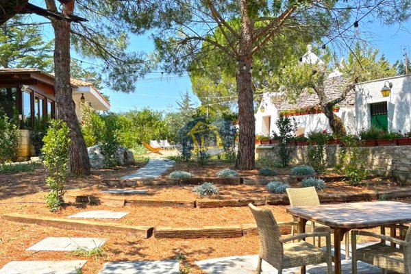 casa indipendente in vendita a Putignano