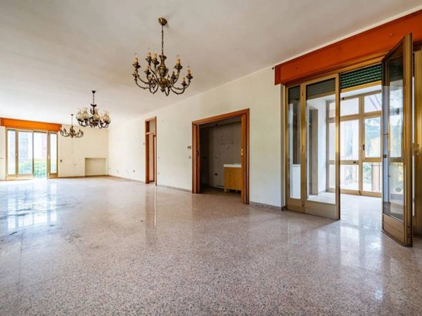 intera palazzina in vendita a Putignano