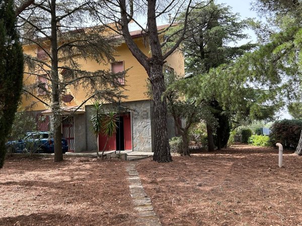 casa indipendente in vendita a Putignano