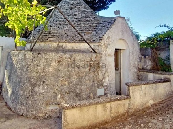 casa indipendente in vendita a Putignano