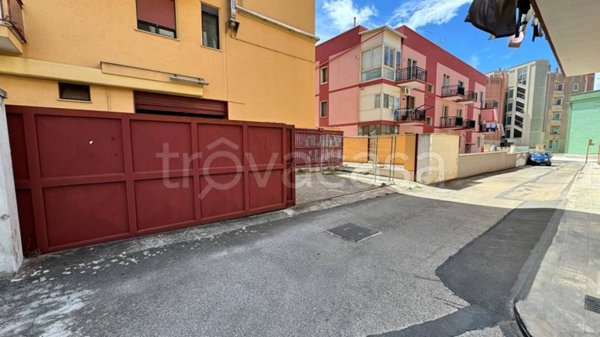 locale commerciale in vendita a Putignano