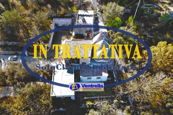 casa indipendente in vendita a Putignano