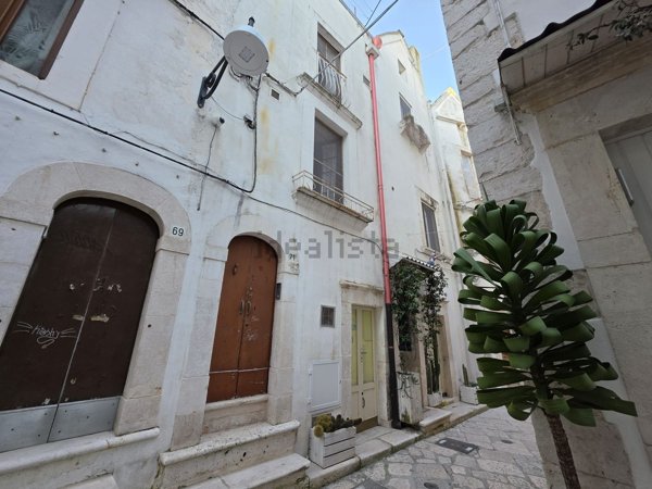 casa indipendente in vendita a Putignano