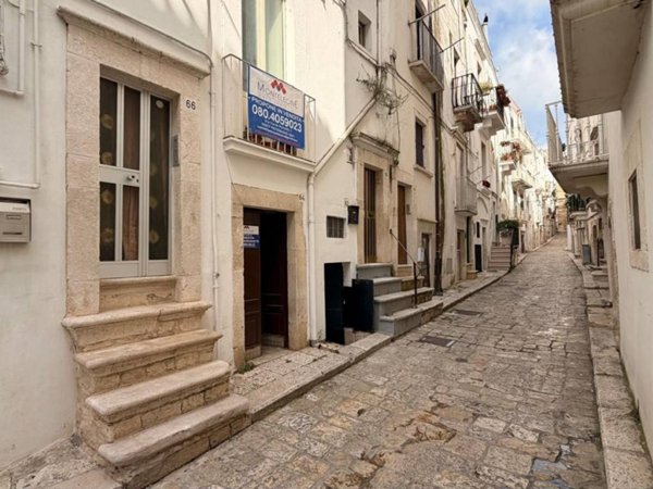 casa indipendente in vendita a Putignano