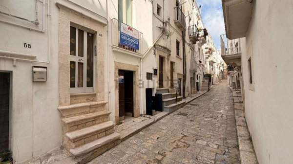 casa indipendente in vendita a Putignano