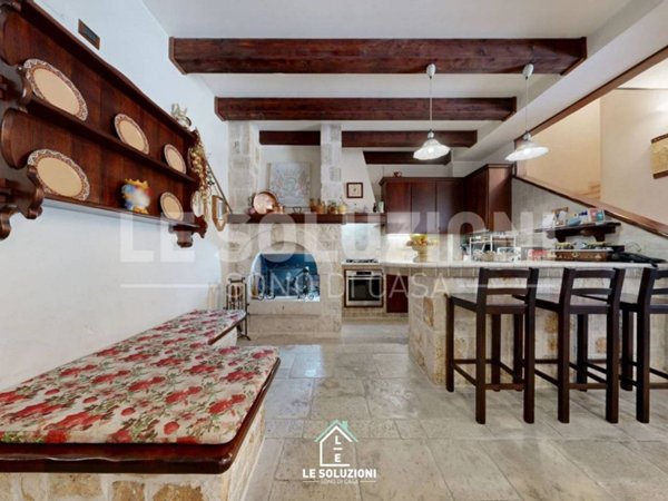 casa indipendente in vendita a Putignano