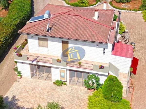 casa indipendente in vendita a Putignano in zona Parco Grande