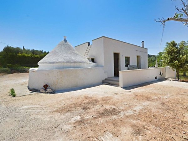 casa indipendente in vendita a Putignano