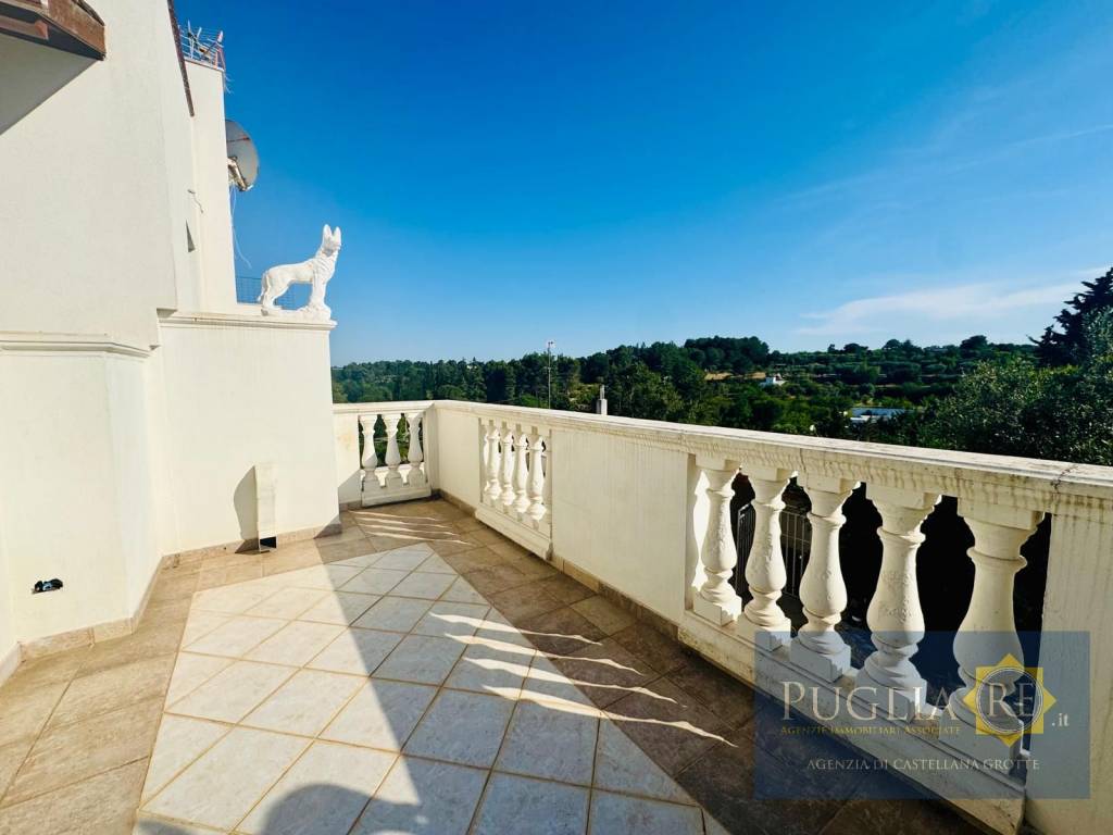 casa indipendente in vendita a Putignano in zona Parco Grande