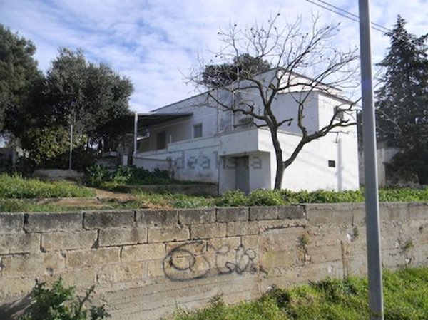 casa semindipendente in vendita a Putignano