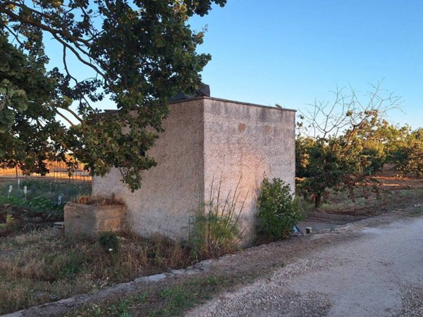 casa indipendente in vendita a Putignano