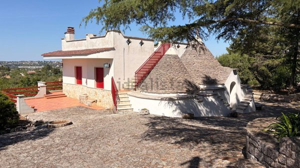 casa indipendente in vendita a Putignano
