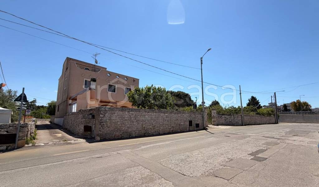 casa indipendente in vendita a Putignano