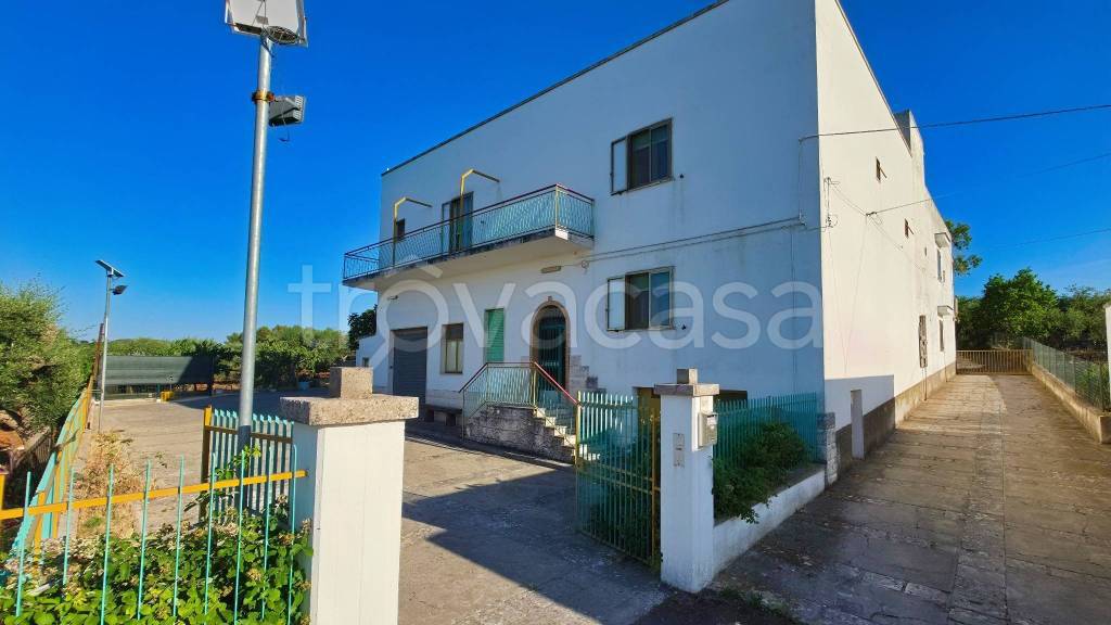 casa indipendente in vendita a Putignano