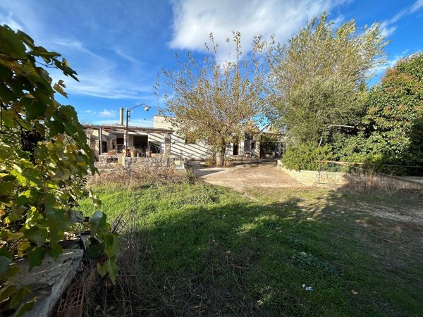 casa indipendente in vendita a Putignano