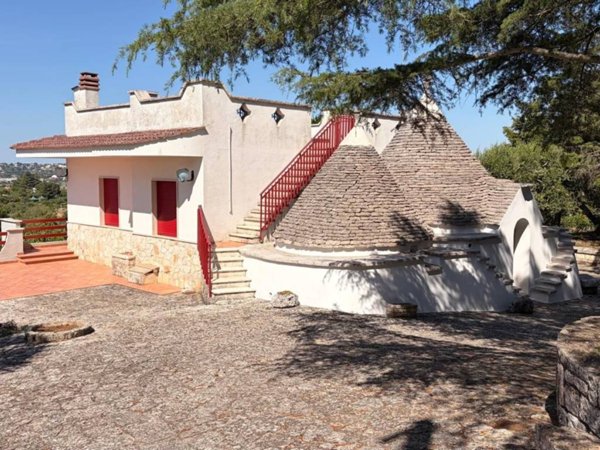casa indipendente in vendita a Putignano