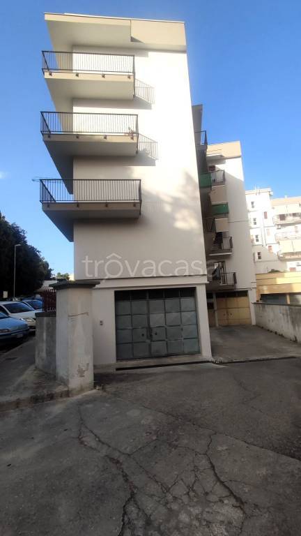 box auto in vendita a Putignano