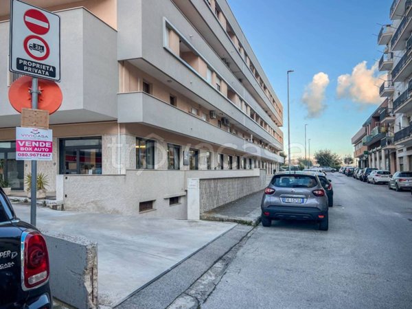 box auto in vendita a Putignano