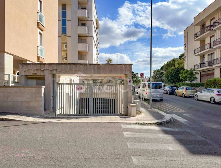box auto in vendita a Putignano