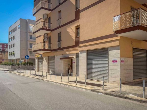 ufficio in vendita a Putignano