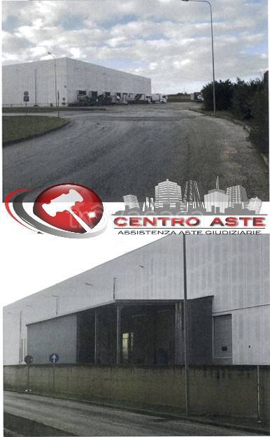 locale commerciale in vendita a Rutigliano