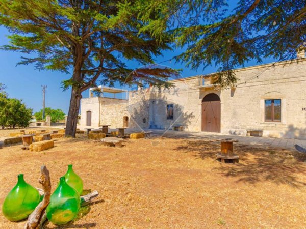 negozio in vendita a Rutigliano