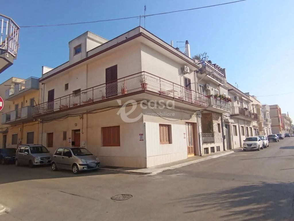 casa indipendente in vendita a Rutigliano