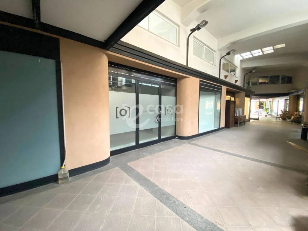 negozio in vendita a Rutigliano