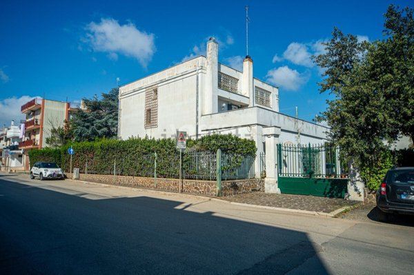 casa indipendente in vendita a Rutigliano
