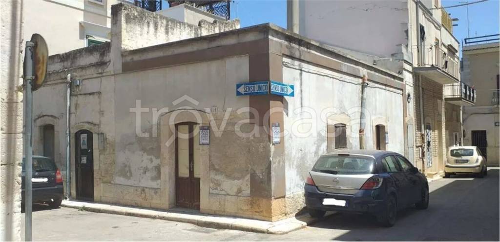 casa indipendente in vendita a Rutigliano