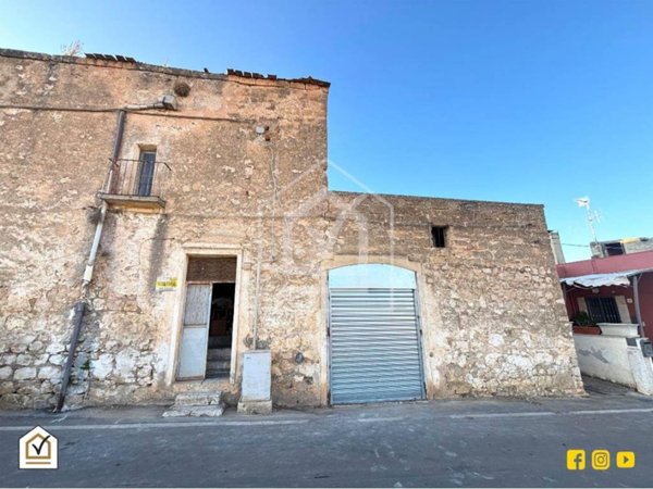 casa indipendente in vendita a Rutigliano